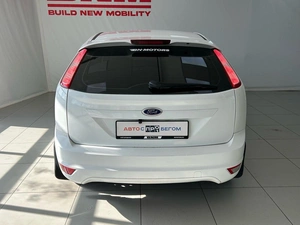 Хэтчбек Ford Focus 2011 года, 650000 рублей, Брянск