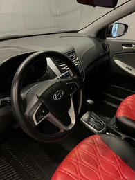 Седан Hyundai Solaris 2013 года, 997000 рублей, Красноярск