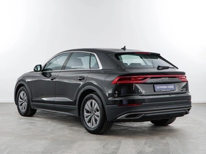 Внедорожник Audi Q8 2023 года, 10176046 рублей, Москва
