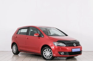 Хетчбэк Volkswagen Golf Plus 2011 года, 849000 рублей, Красноярск