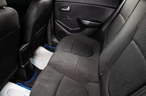 Седан Kia Rio 2011 года, 779000 рублей, Сургут