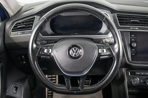 Внедорожник Volkswagen Tiguan 2018 года, 2259000 рублей, Пермь