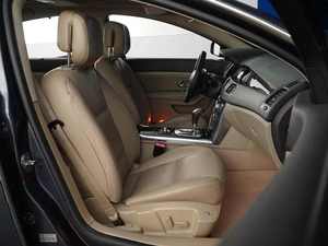 Седан Renault Latitude 2010 года, 899050 рублей, Москва
