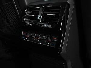 Внедорожник Volkswagen Touareg 2020 года, 8199000 рублей, Аксай