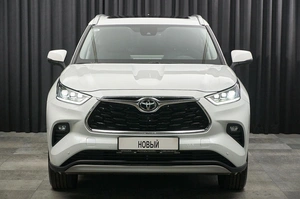 Внедорожник Toyota Highlander 2026 года, 5840000 рублей, Красноярск