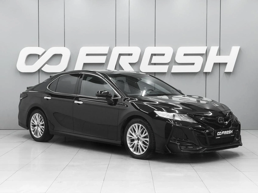 Седан Toyota Camry 2019 года, 2950000 рублей, Ростов-на-Дону