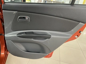 Седан Kia Rio 2010 года, 687000 рублей, Солонцы