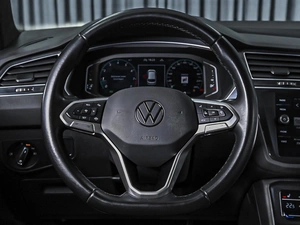 Внедорожник Volkswagen Tiguan 2021 года, 3239000 рублей, Ставрополь