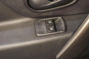 Седан Renault Logan 2014 года, 599000 рублей, Челябинск
