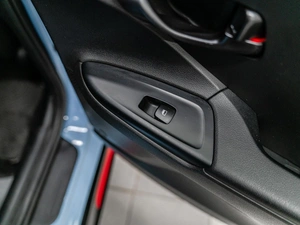 Хетчбэк Hyundai Veloster 2020 года, 3100000 рублей, Красноярск