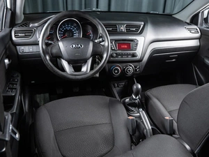 Седан Kia Rio 2013 года, 961900 рублей, Волгоград