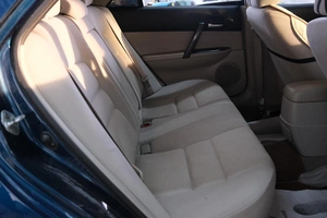 Седан Mazda 6 2005 года, 599000 рублей, Омск