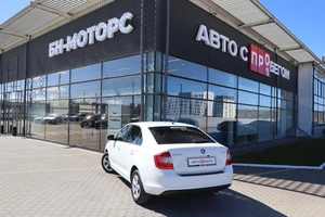 Хэтчбек Skoda Rapid 2014 года, 1180000 рублей, Мирное