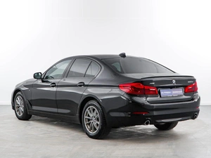 Седан BMW 5 серия 2019 года, 3974444 рублей, Москва