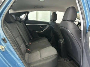 Хетчбэк Hyundai i30 2013 года, 995000 рублей, Красноярск