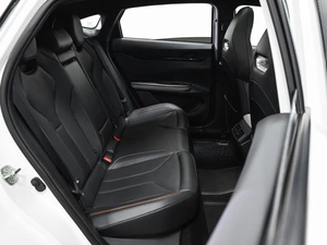 Лифтбек Changan UNI-V 2024 года, 2272000 рублей, Ставрополь