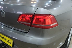 Седан Volkswagen Passat 2011 года, 1069000 рублей, Новокузнецк