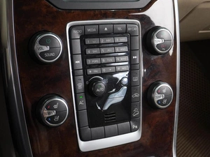 Универсал Volvo XC70 2011 года, 1749000 рублей, Воронеж
