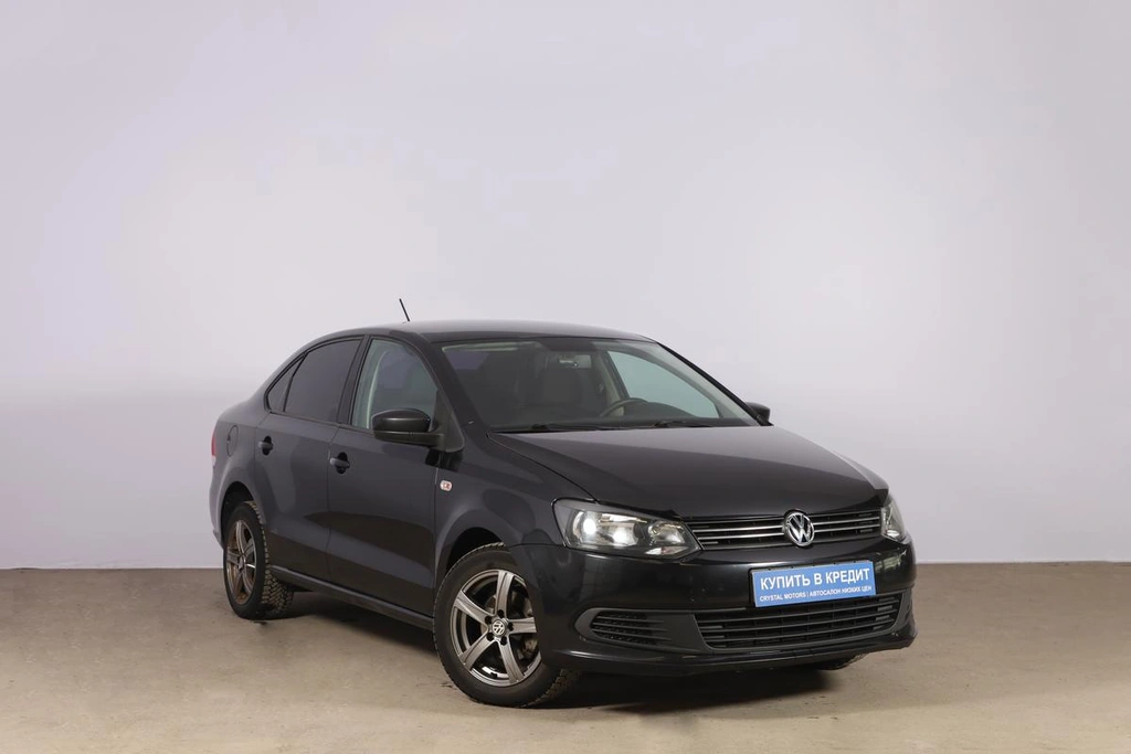 Седан Volkswagen Polo 2013 года, 699000 рублей, Новосибирск