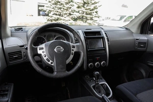 Внедорожник Nissan X-Trail 2008 года, 649000 рублей, Ульяновск