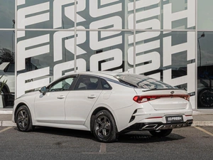 Седан Kia K5 2021 года, 2221000 рублей, Краснодар