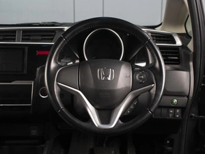 Хетчбэк Honda Fit 2016 года, 1210000 рублей, Омск