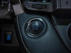 Внедорожник Toyota RAV4 2019 года, 3464000 рублей, Ставрополь