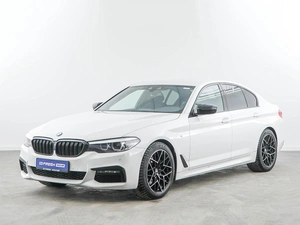 Седан BMW 5 серия 2018 года, 3997077 рублей, Москва