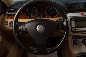 Седан Volkswagen Passat 2007 года, 969000 рублей, Челябинск