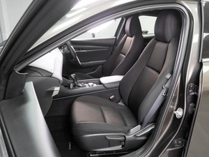 Хетчбэк Mazda 3 2021 года, 1849000 рублей, Тюмень