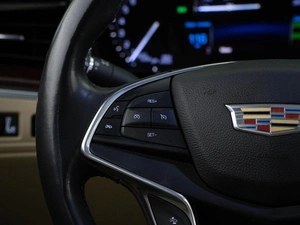 Внедорожник Cadillac XT5 2017 года, 2749050 рублей, Москва