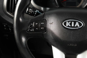 Внедорожник Kia Sportage 2011 года, 1079000 рублей, Тюмень