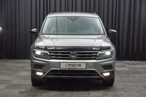 Внедорожник Volkswagen Tiguan 2019 года, 2797000 рублей, Красноярск