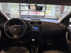 Хэтчбек Renault Sandero 2014 года, 940000 рублей, Орёл