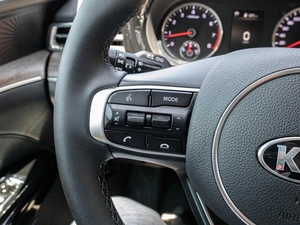 Седан Kia K5 2020 года, 2529000 рублей, Краснодар