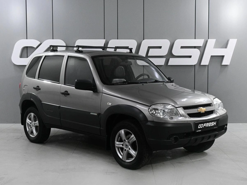 Внедорожник Chevrolet Niva 2012 года, 599000 рублей, Аксай