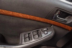 Седан Toyota Avensis 2007 года, 859000 рублей, Челябинск