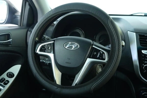 Хетчбэк Hyundai Solaris 2012 года, 919000 рублей, Омск