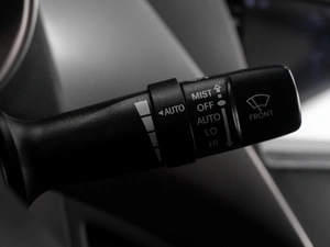 Седан Hyundai Elantra 2011 года, 949000 рублей, Тюмень