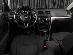 Внедорожник Skoda Yeti 2015 года, 1605000 рублей, Тюмень