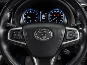 Внедорожник Toyota Harrier 2019 года, 3079000 рублей, Тюмень