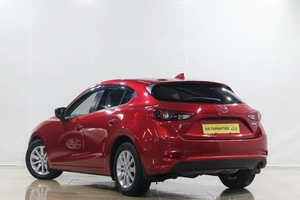 Хетчбэк Mazda Axela 2017 года, 1549000 рублей, Новокузнецк