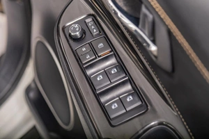 Внедорожник Toyota Harrier 2018 года, 3149000 рублей, Томск