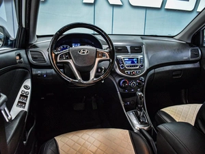 Седан Hyundai Solaris 2014 года, 950000 рублей, Муром