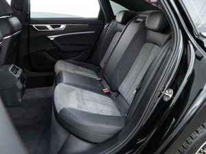 Седан Audi A6 2024 года, 5593055 рублей, Москва