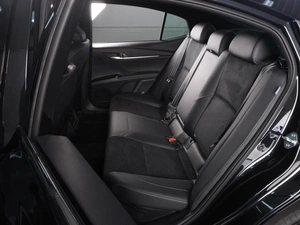 Седан Toyota Camry 2026 года, 4520000 рублей, Красный Пахарь