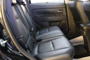 Внедорожник Mitsubishi Outlander 2018 года, 3249000 рублей, Омск