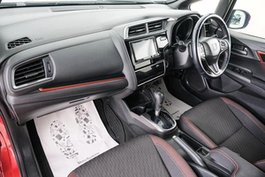 Хетчбэк Honda Fit 2017 года, 1469000 рублей, Красноярск