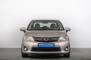 Седан Toyota Corolla Axio 2012 года, 899000 рублей, Томск