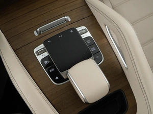 Внедорожник Mercedes-benz GLE-класс 2019 года, 6416046 рублей, Москва